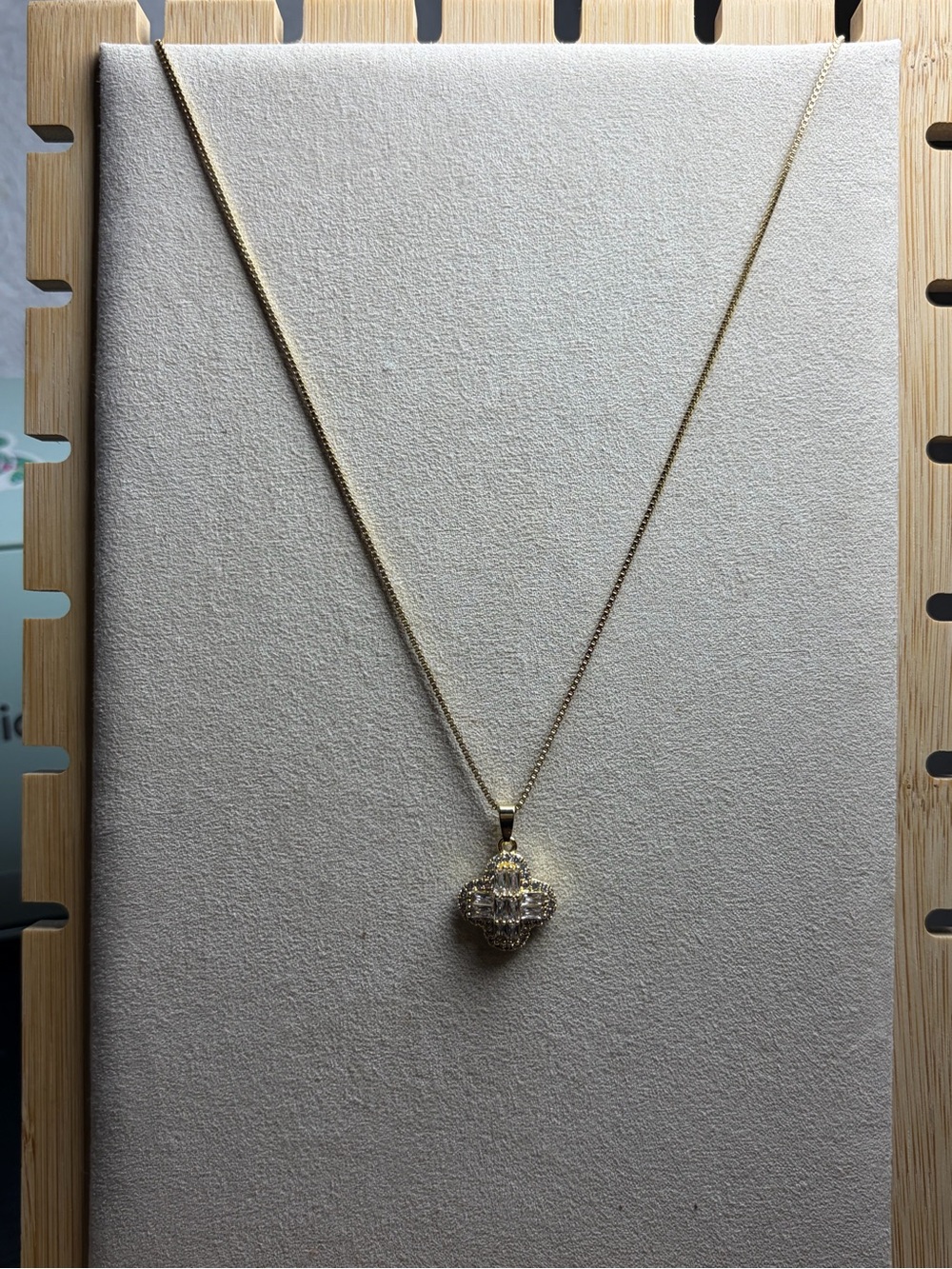 Gold Crystal Cluster Pendant Necklace - Women Jewelry